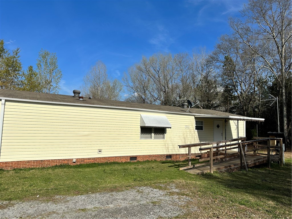 242 Murphy Road Belton, SC 29627 - Photo 6 of 44