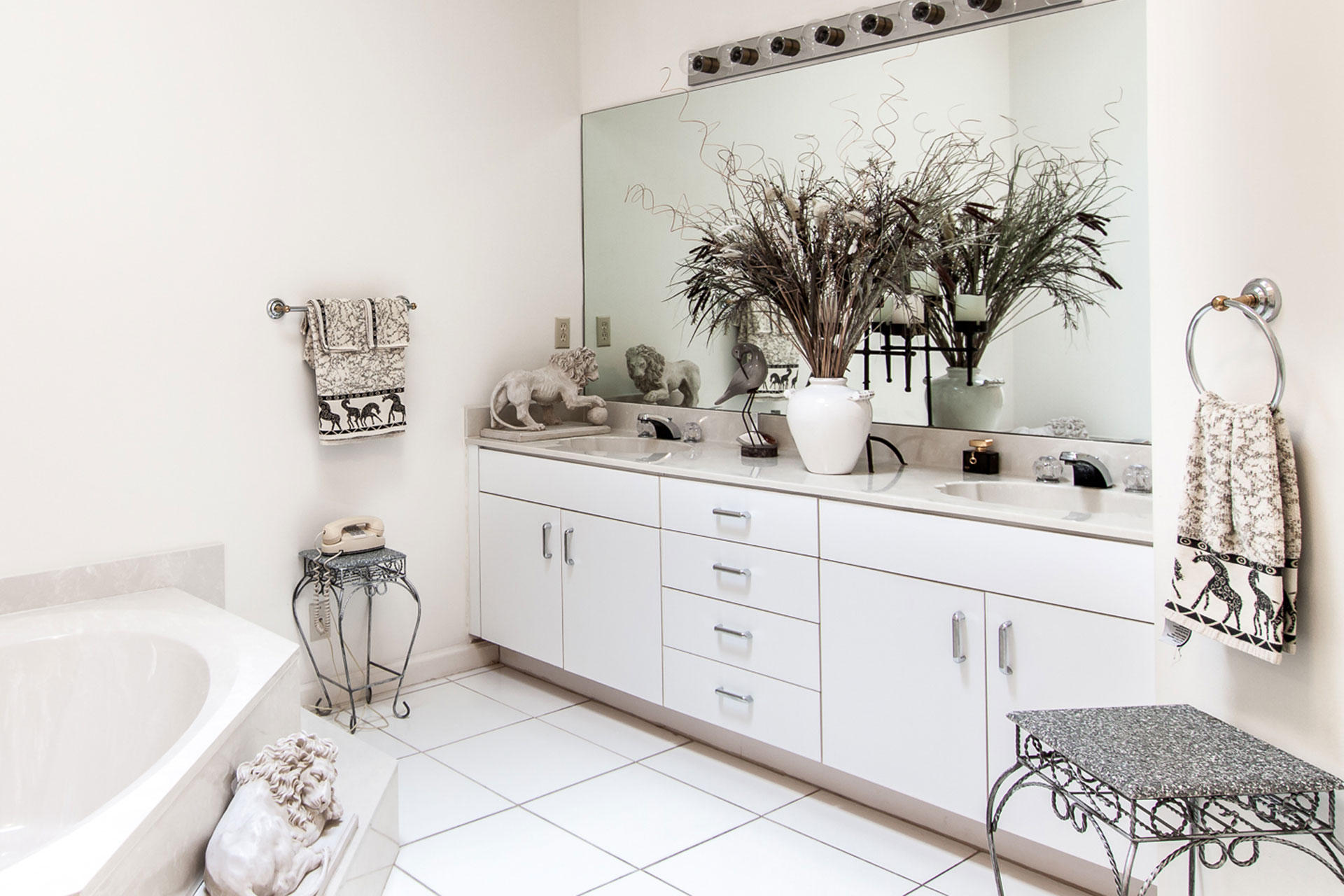 23029 Via Stel Boca Raton, FL 33433 - Photo 13 of 18 52