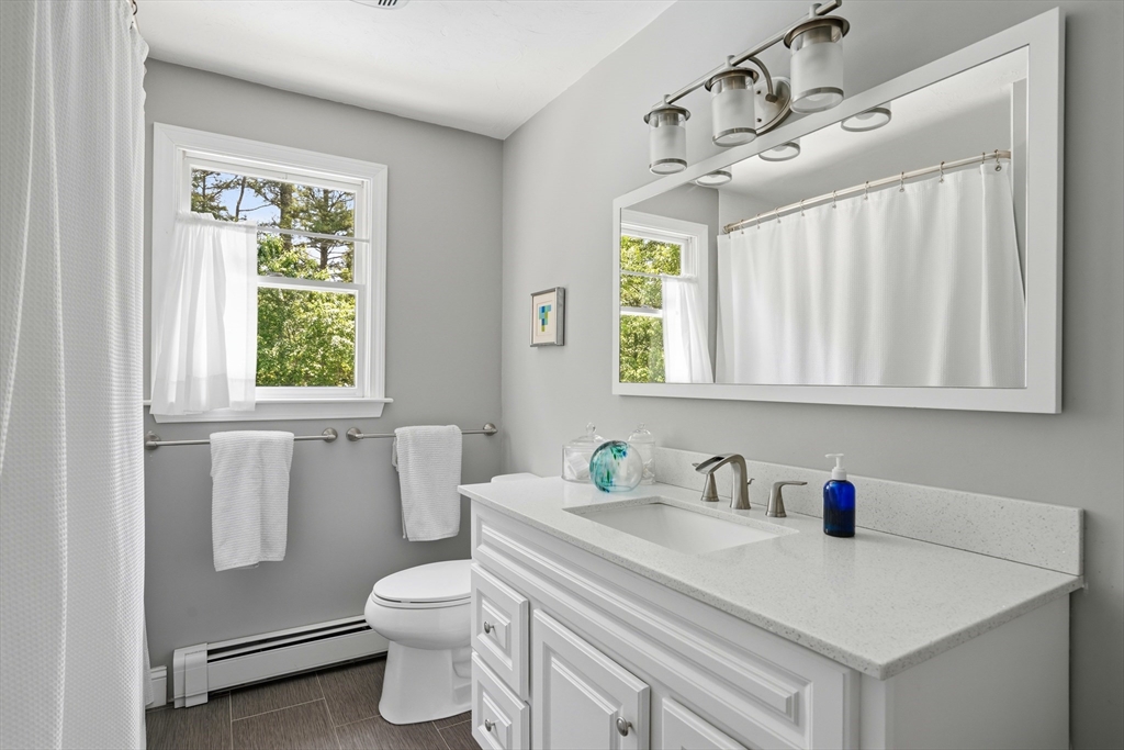 29 Walter Faunce Road Kingston, MA 02364 - Photo 32 of 38