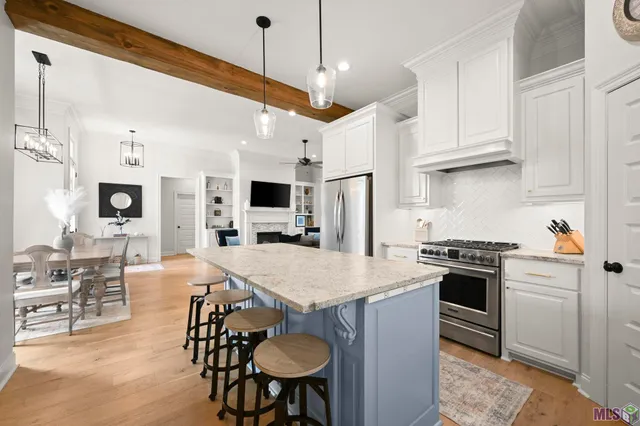 $435,000 | 13147 Oakbourne Avenue, Geismar, LA 70734