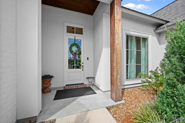 $435,000 | 13147 Oakbourne Avenue, Geismar, LA 70734