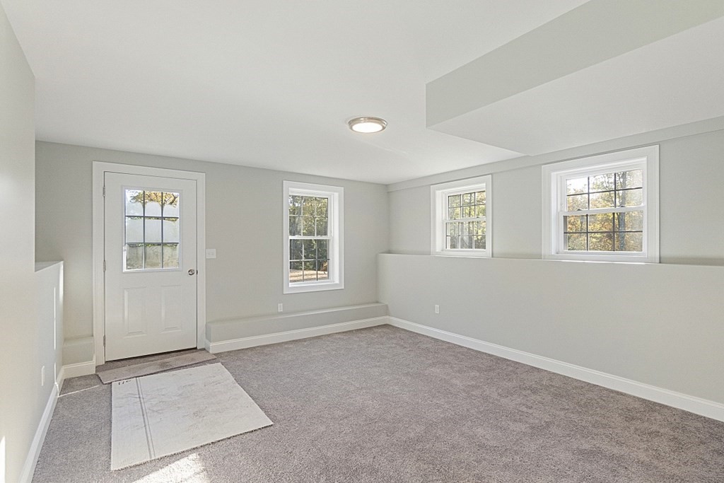210 Ellis Road Westminster, MA 01473 - Photo 34 of 42