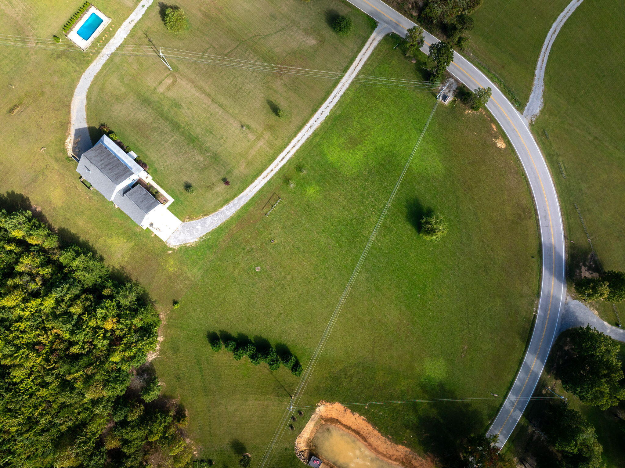 13103 Jones Gap Road Soddy Daisy, TN 37379 - Photo 11 of 15 11-web-or-mls-DJI_20250928101713_0526_D-