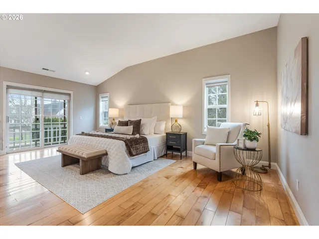 $950,000 | 15109 2nd Street Northeast, Aurora, OR 97002