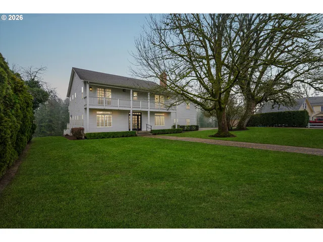 $950,000 | 15109 2nd Street Northeast, Aurora, OR 97002