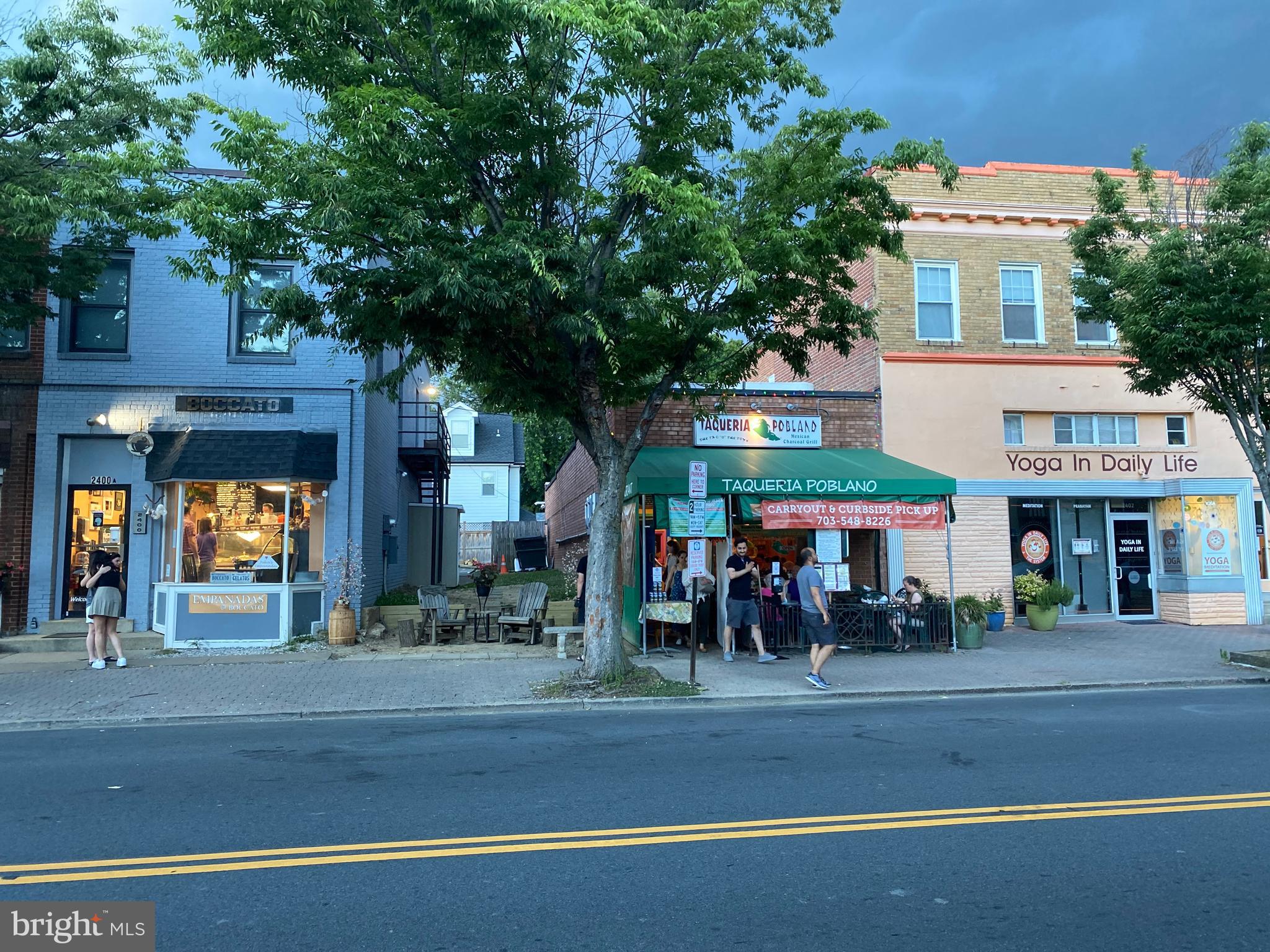 202 East Spring Street Alexandria, VA 22301 - Photo 39 of 45 a view of a food mall next to a road