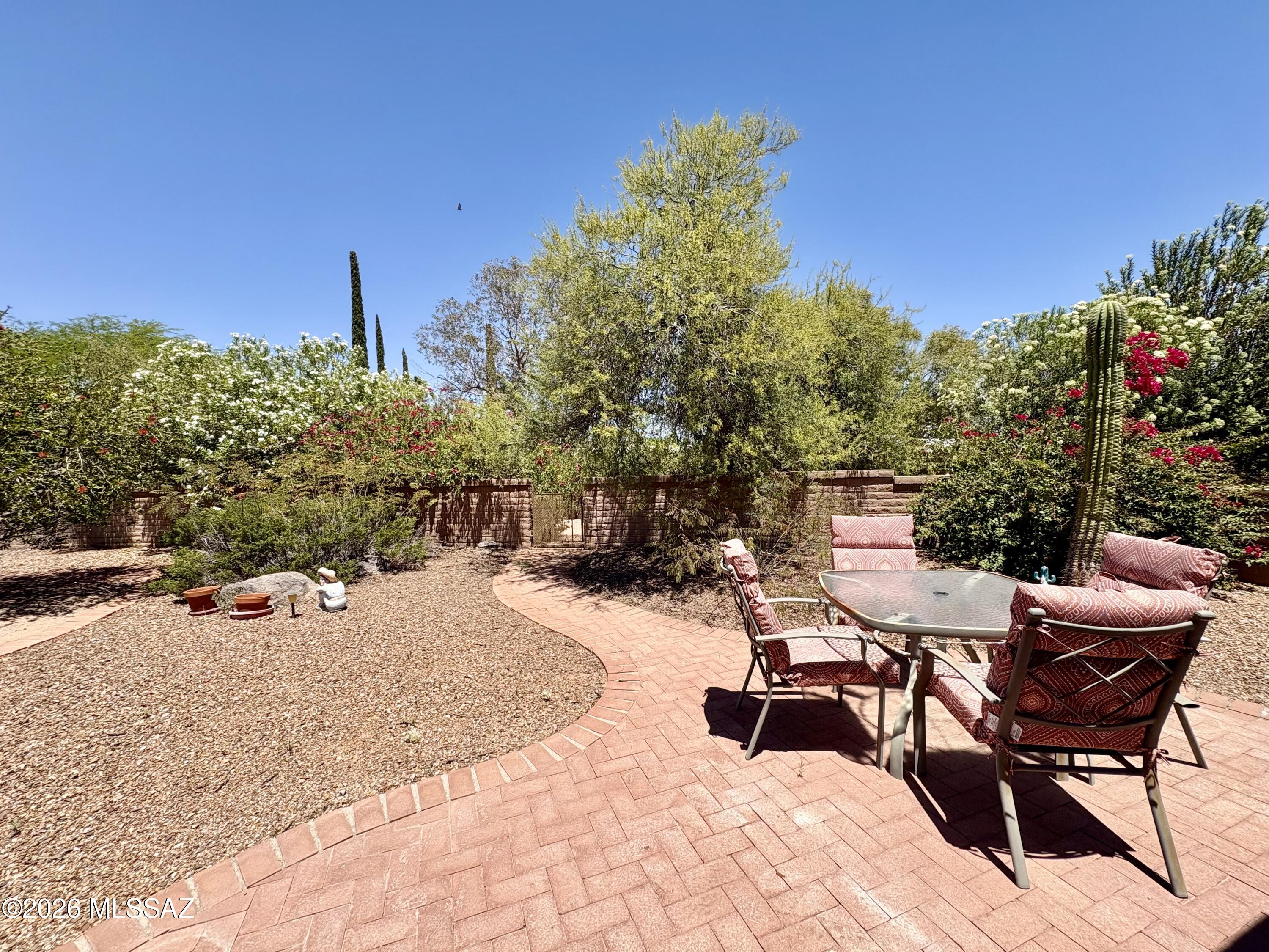 696 West Rio-Altar Green Valley, AZ 85614 - Photo 19 of 24 Rear Patio