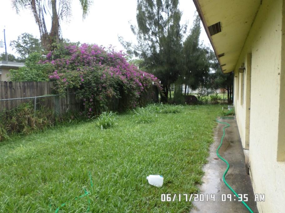 3841 Coconut Road, Unit 1 Palm Springs, FL 33461 - Photo 6 of 21 SAM_2851