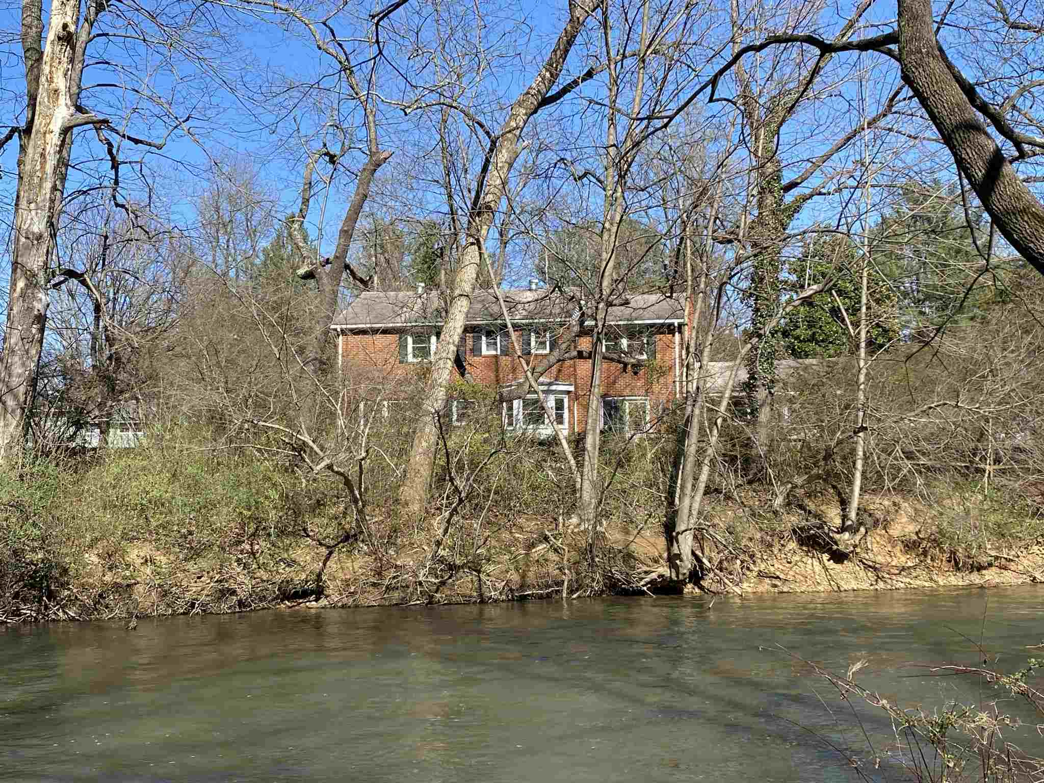 330 Shore Road Waynesboro, VA 22980 - Photo 39 of 52 Gallery Image 39