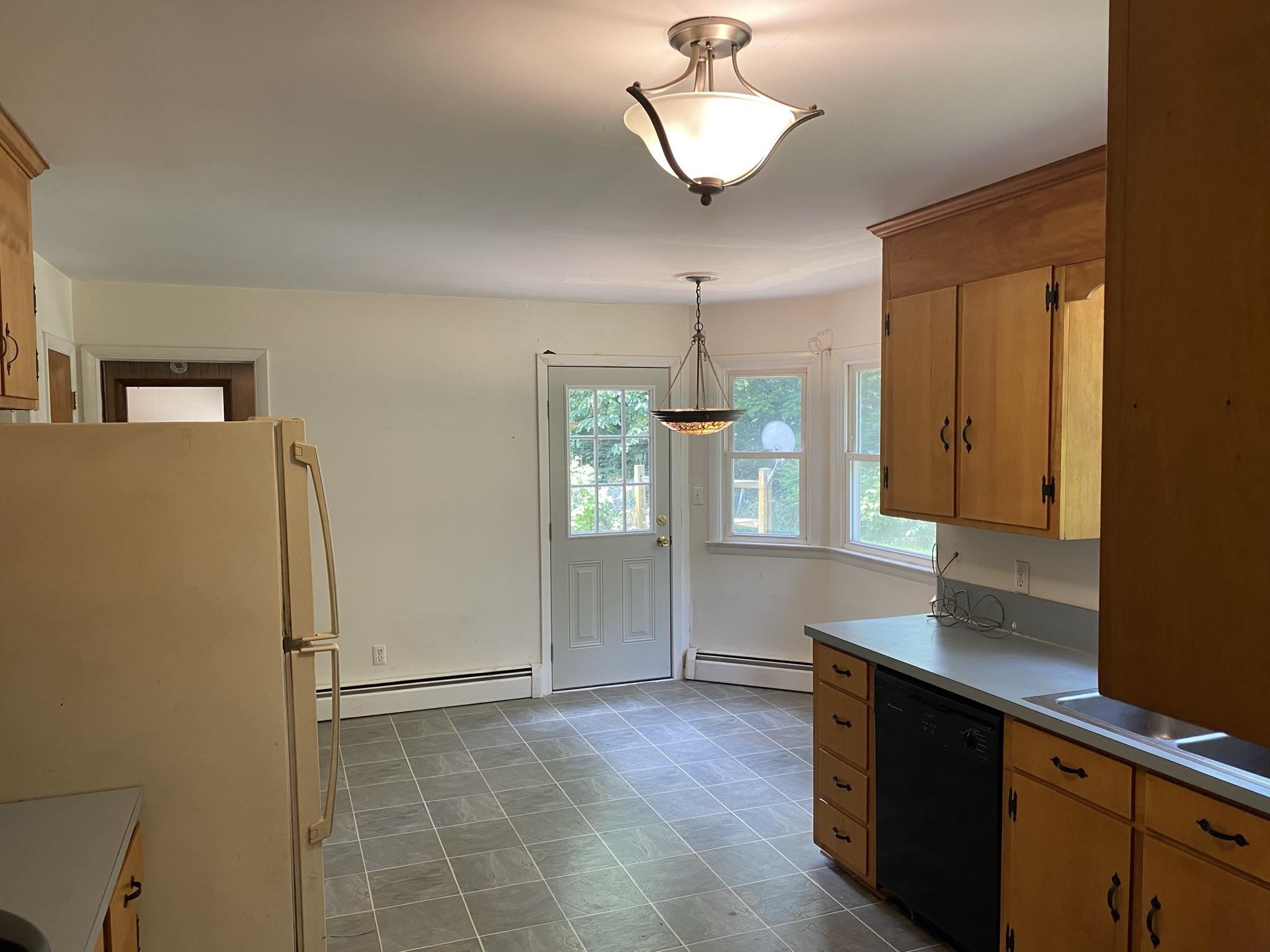 330 Shore Road Waynesboro, VA 22980 - Photo 8 of 52 Gallery Image 8