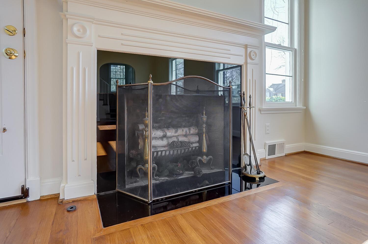 1548 Cardiff Road Upper Arlington, OH 43221 - Photo 8 of 84 50044356-008_web