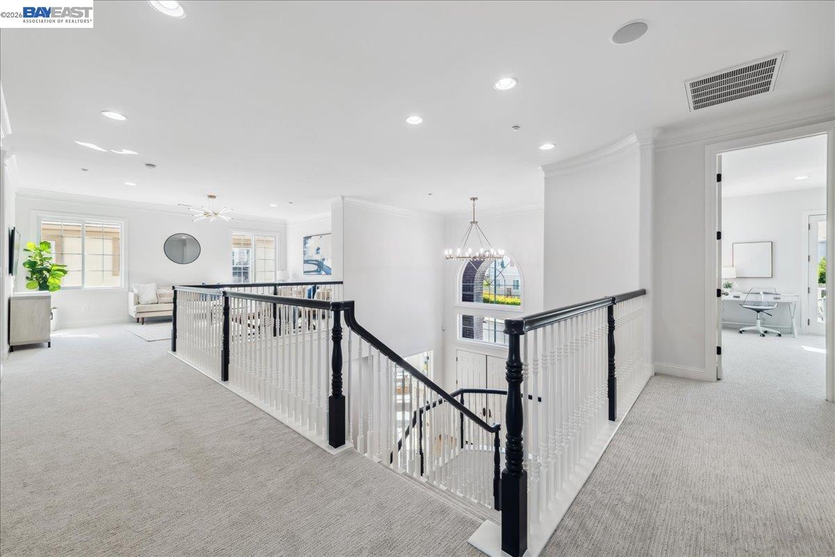 2890 Sable Oaks Way Dublin, CA 94568 - Photo 21 of 60 a view of a hallway with furniture