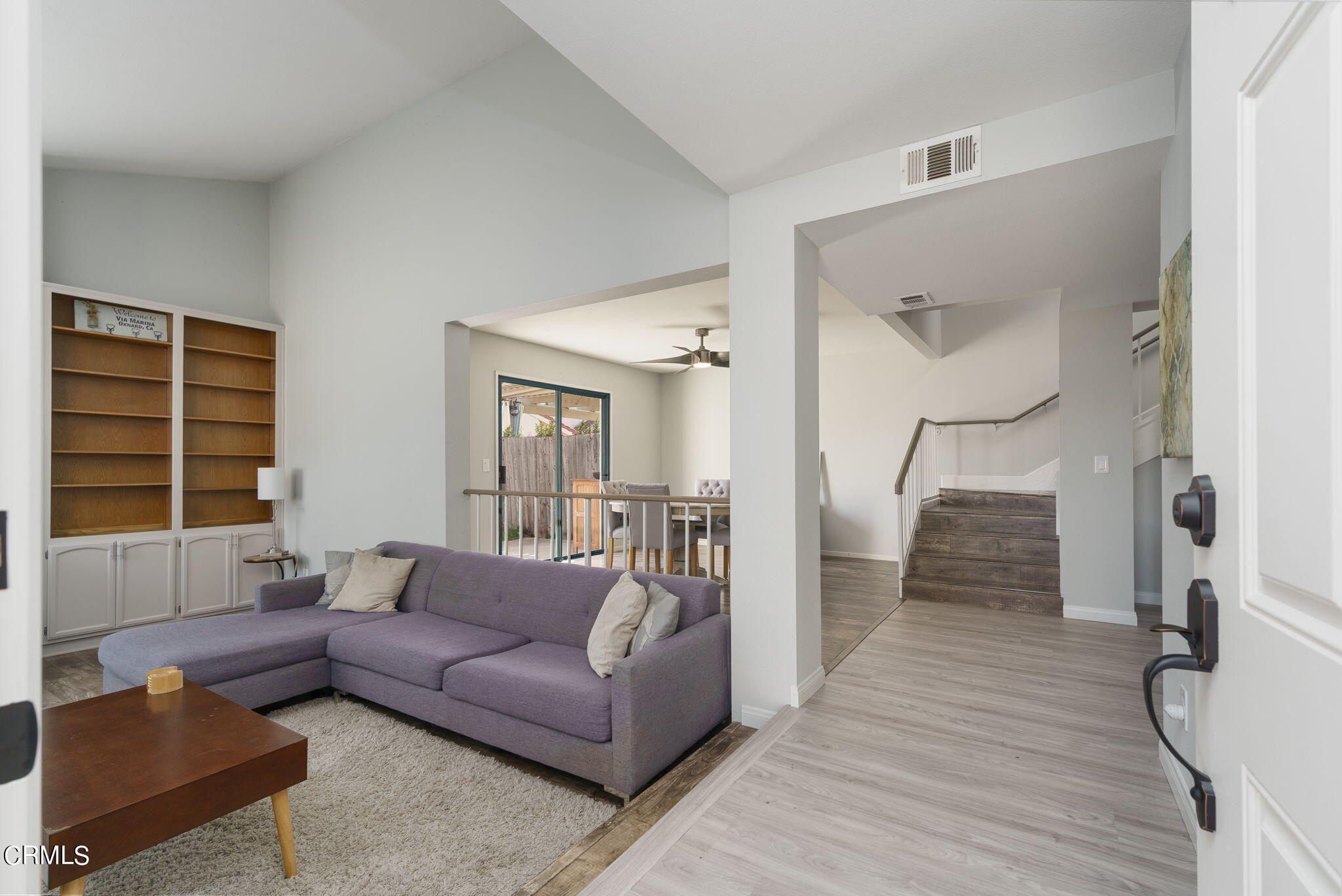 2940 Fanshell Walk Oxnard, CA 93035 - Photo 14 of 40 a living room with furniture and a window