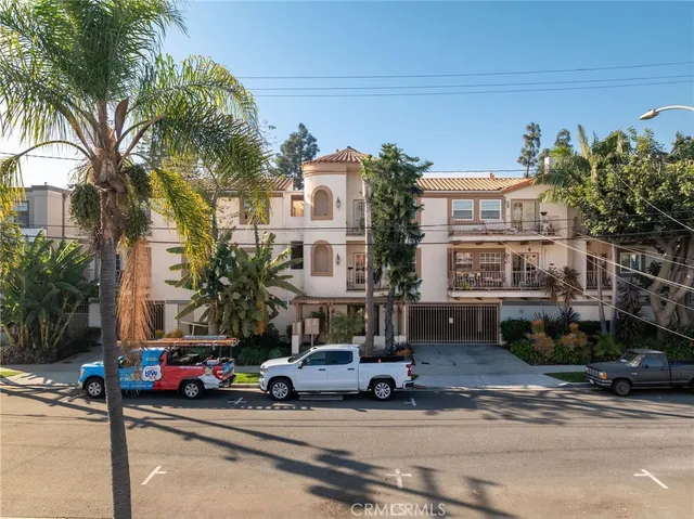 $2,750 | 1145 Roswell Avenue, Unit 204, Long Beach, CA 90804