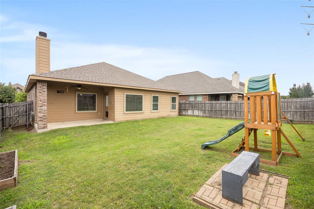 4016 Lazy River Ranch Road Fort Worth, TX 76262 - Photo 31 of 40