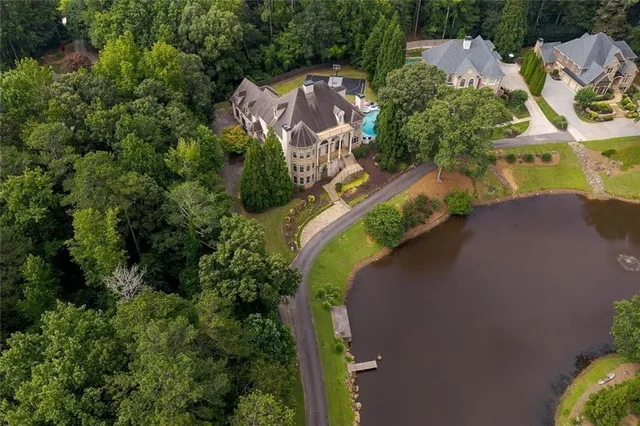 $2,750,000 | 11140 W Road, Roswell, GA 30075