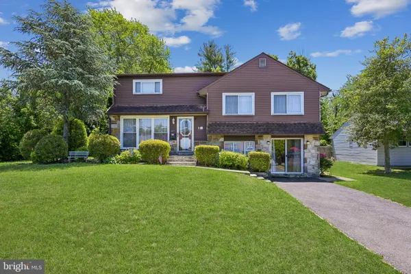 $450,000 | 109 Long Lane, Voorhees, NJ 08043