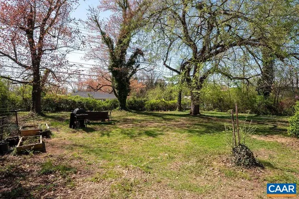 $898,000 | 2401 Fontaine Ave Extension, Charlottesville, VA 22903