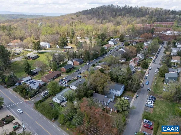 $898,000 | 2401 Fontaine Ave Extension, Charlottesville, VA 22903