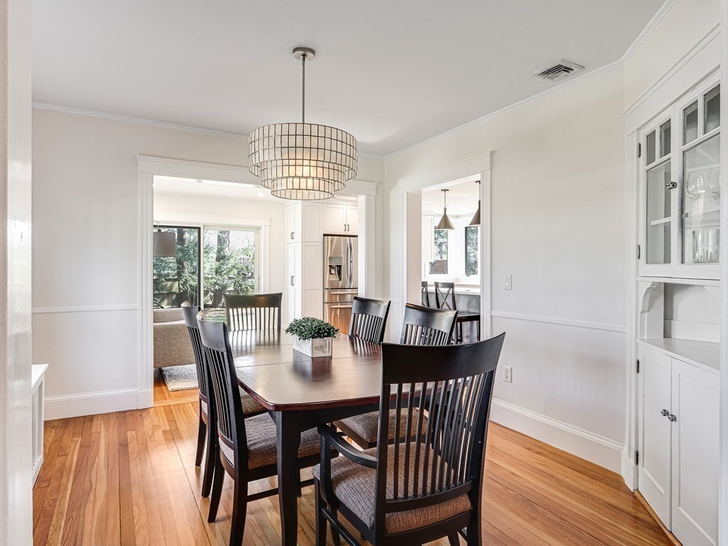 14 Samoset Road Newton, MA 02468 - Photo 11 of 32