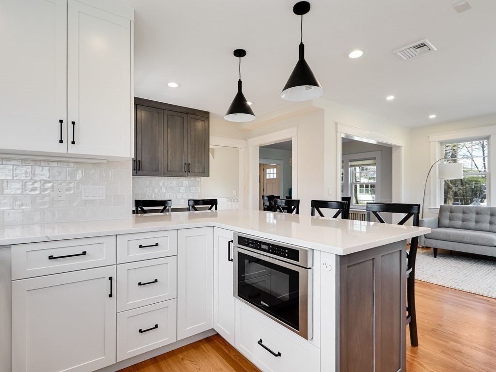 14 Samoset Road Newton, MA 02468 - Photo 7 of 32