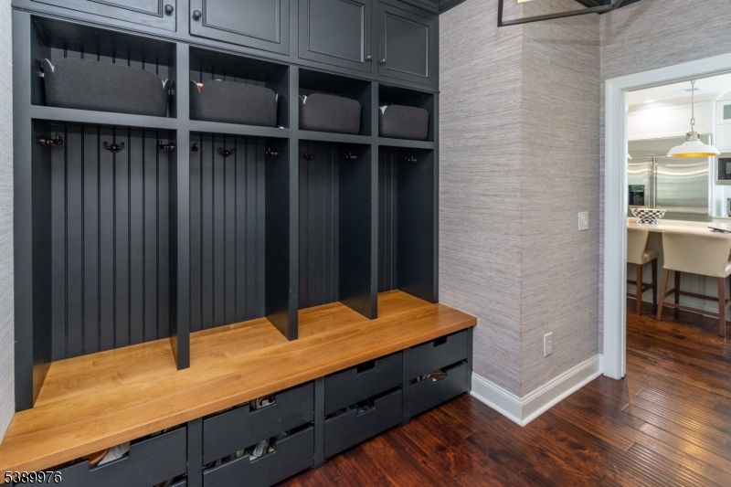 105 Annin Road Bernards, NJ 07920 - Photo 15 of 33