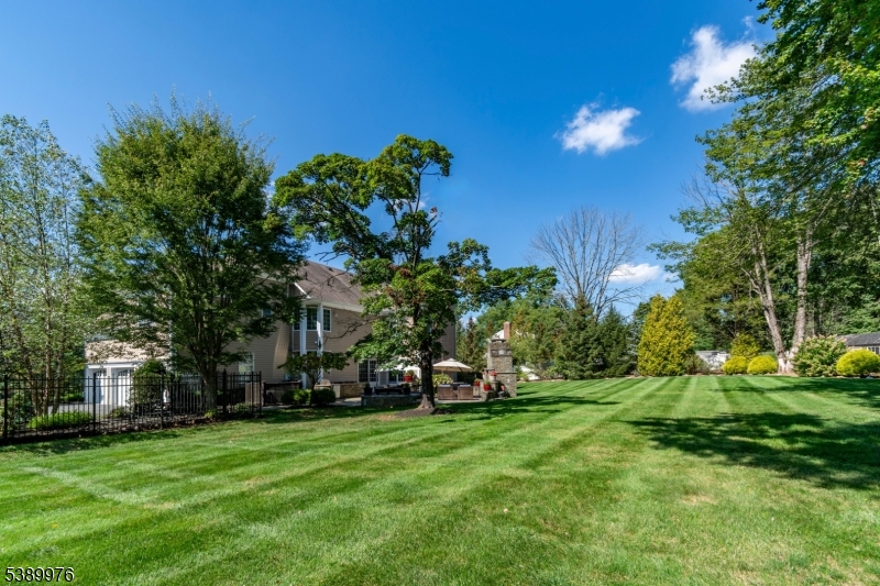 105 Annin Road Bernards, NJ 07920 - Photo 29 of 33