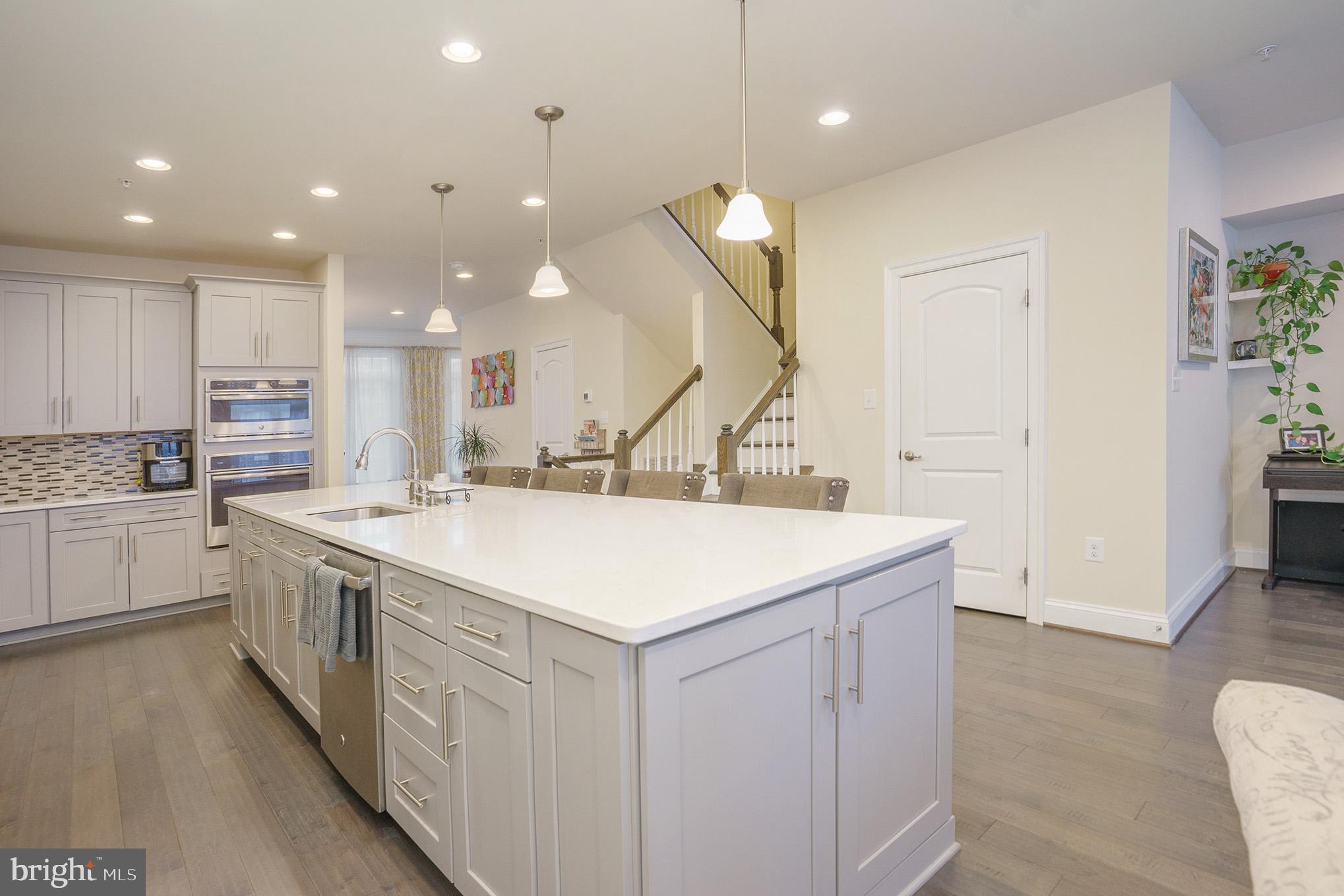 607 Stonecliffe Road Malvern, PA 19355 - Photo 11 of 27