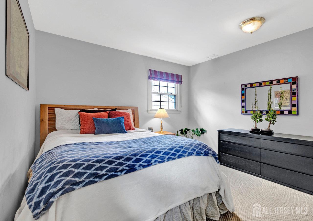 2087 Meadowview Road Scotch Plains, NJ 07076 - Photo 14 of 31 Gallery Image 14