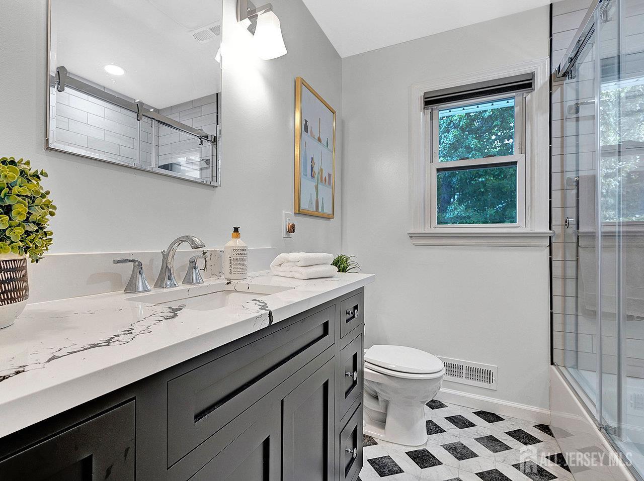 2087 Meadowview Road Scotch Plains, NJ 07076 - Photo 18 of 31 Gallery Image 18