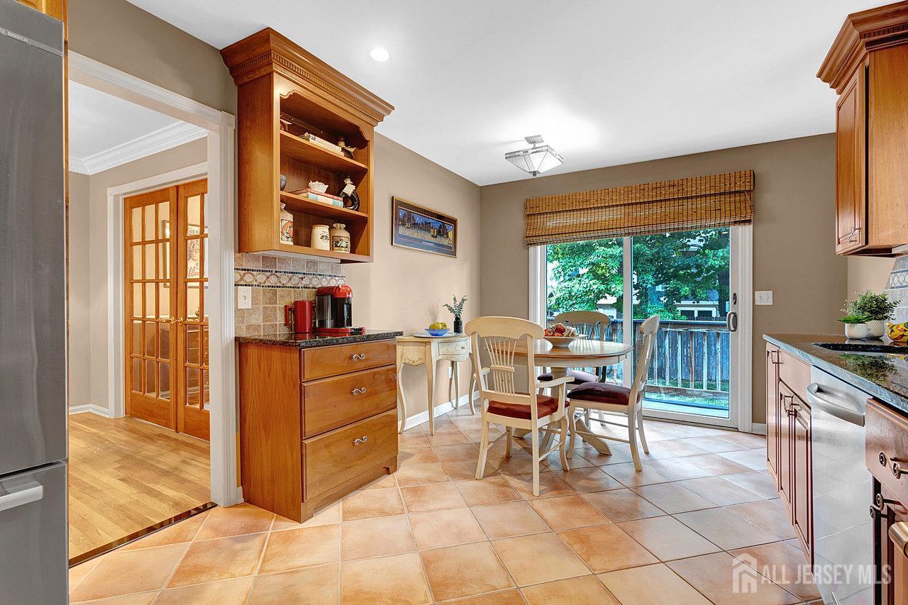 2087 Meadowview Road Scotch Plains, NJ 07076 - Photo 8 of 31 Gallery Image 8