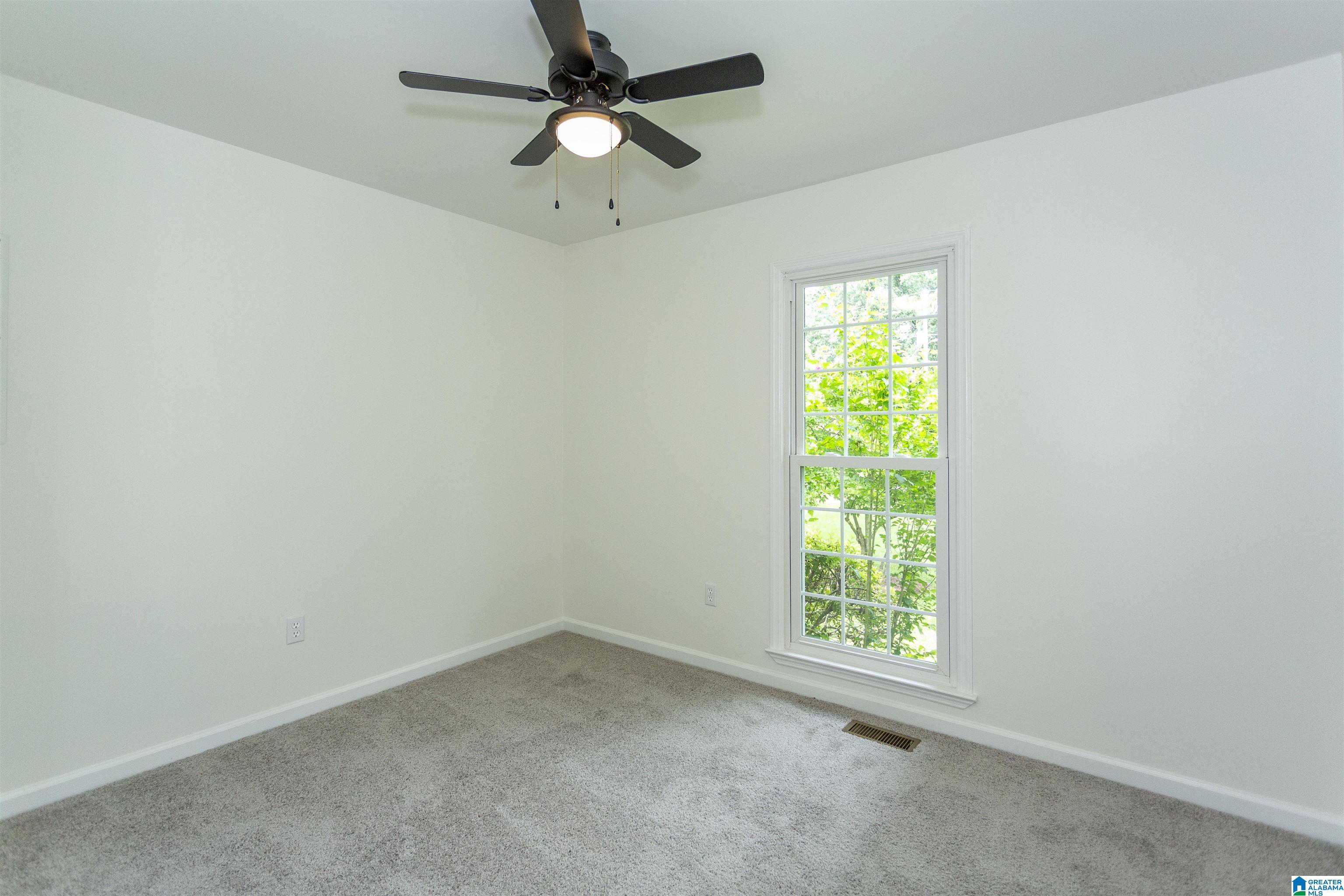 199 Sycamore Lane Alabaster, AL 35007 - Photo 33 of 52