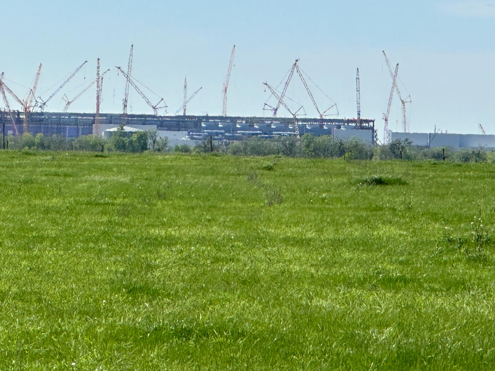 900 County Road 406 Taylor, TX 76574 - Photo 2 of 13 a view of yard with boat and boat
