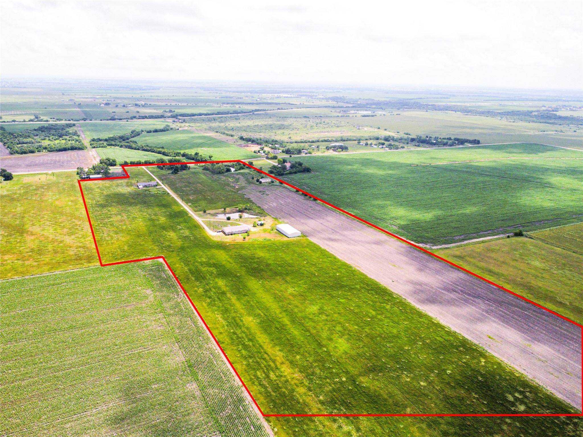 900 County Road 406 Taylor, TX 76574 - Photo 9 of 13 a view of an outdoor space and seating area