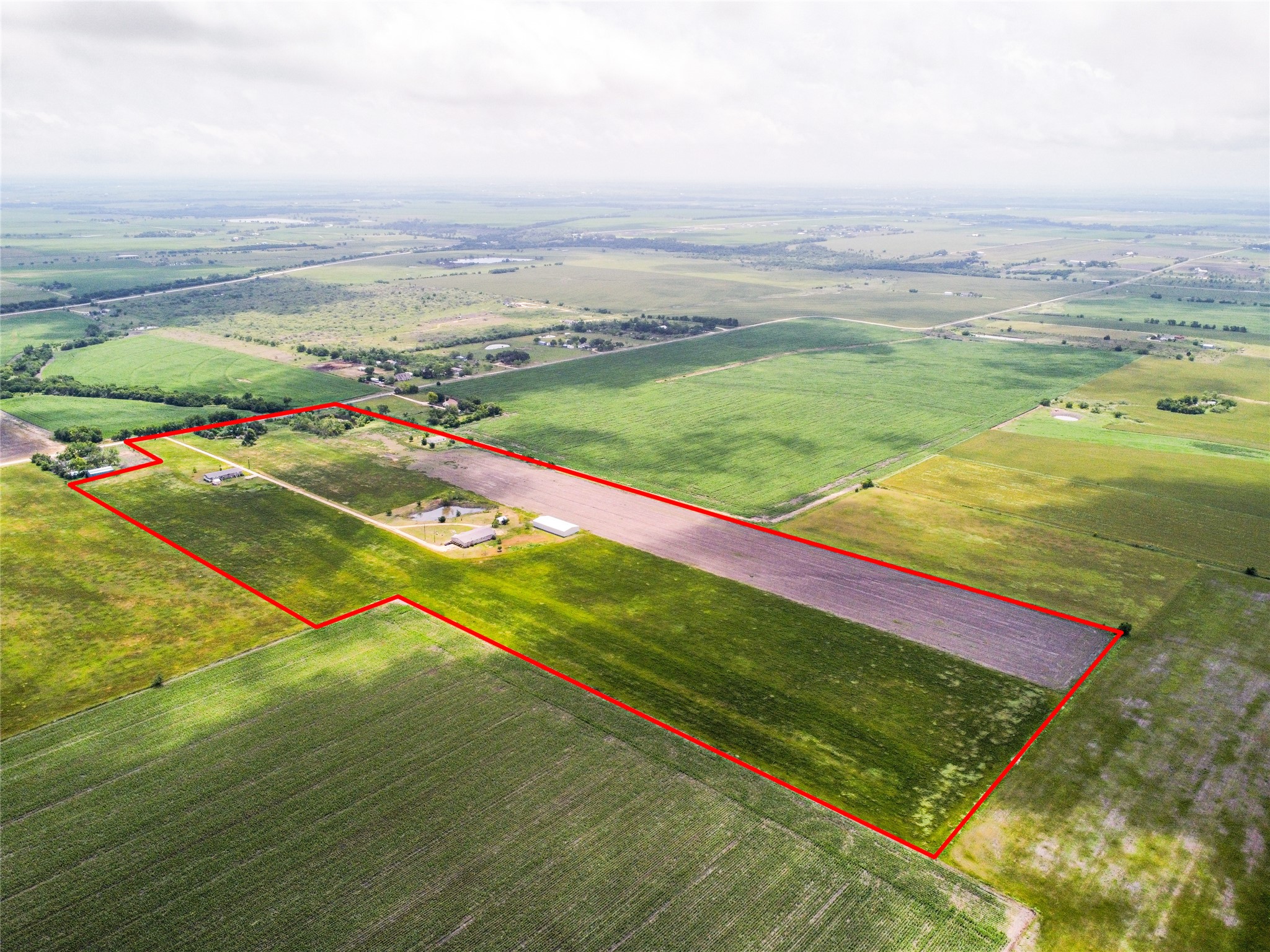 900 County Road 406 Taylor, TX 76574 - Photo 10 of 13 a view of an ocean and beach