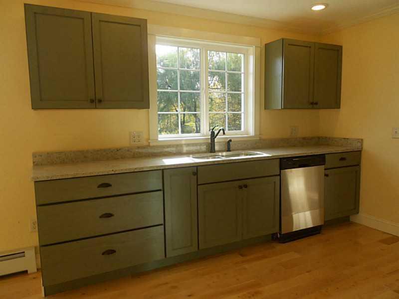 508 Riverside Drive Eddington, ME 04428 - Photo 11 of 33 Kitchen.