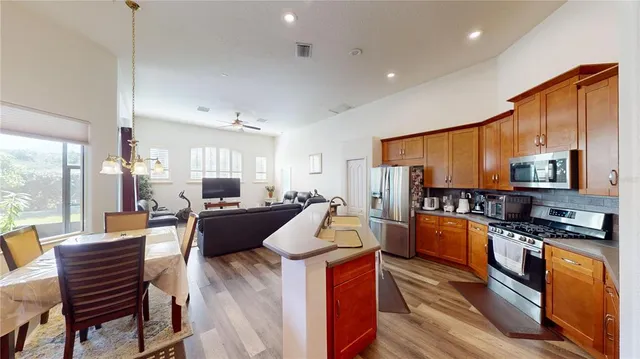 $624,900 | 2523 Bonterra Boulevard, Valrico, FL 33594