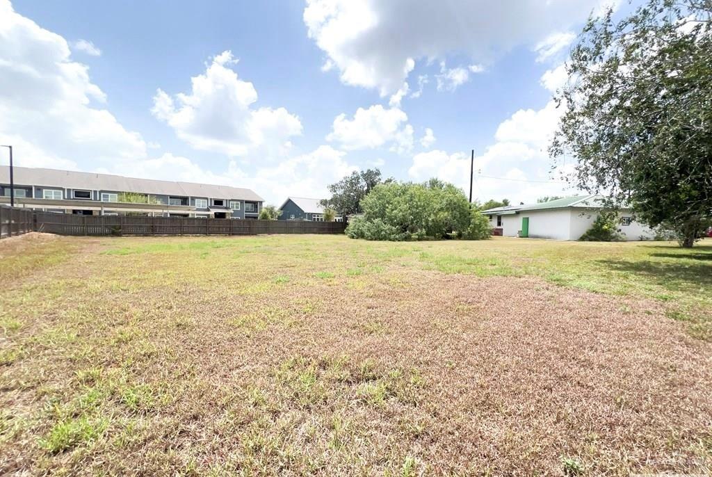 218 East Colorado Street Rio Hondo, TX 78583 - Photo 16 of 18