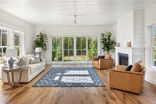 $1,585,000 | 1 Knowlton Court, Bristol, RI 02809