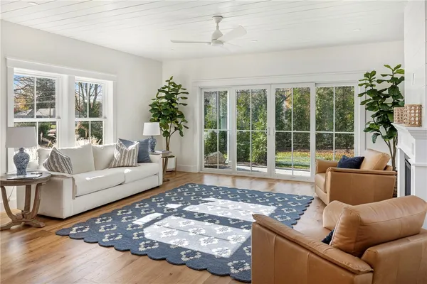 $1,585,000 | 1 Knowlton Court, Bristol, RI 02809