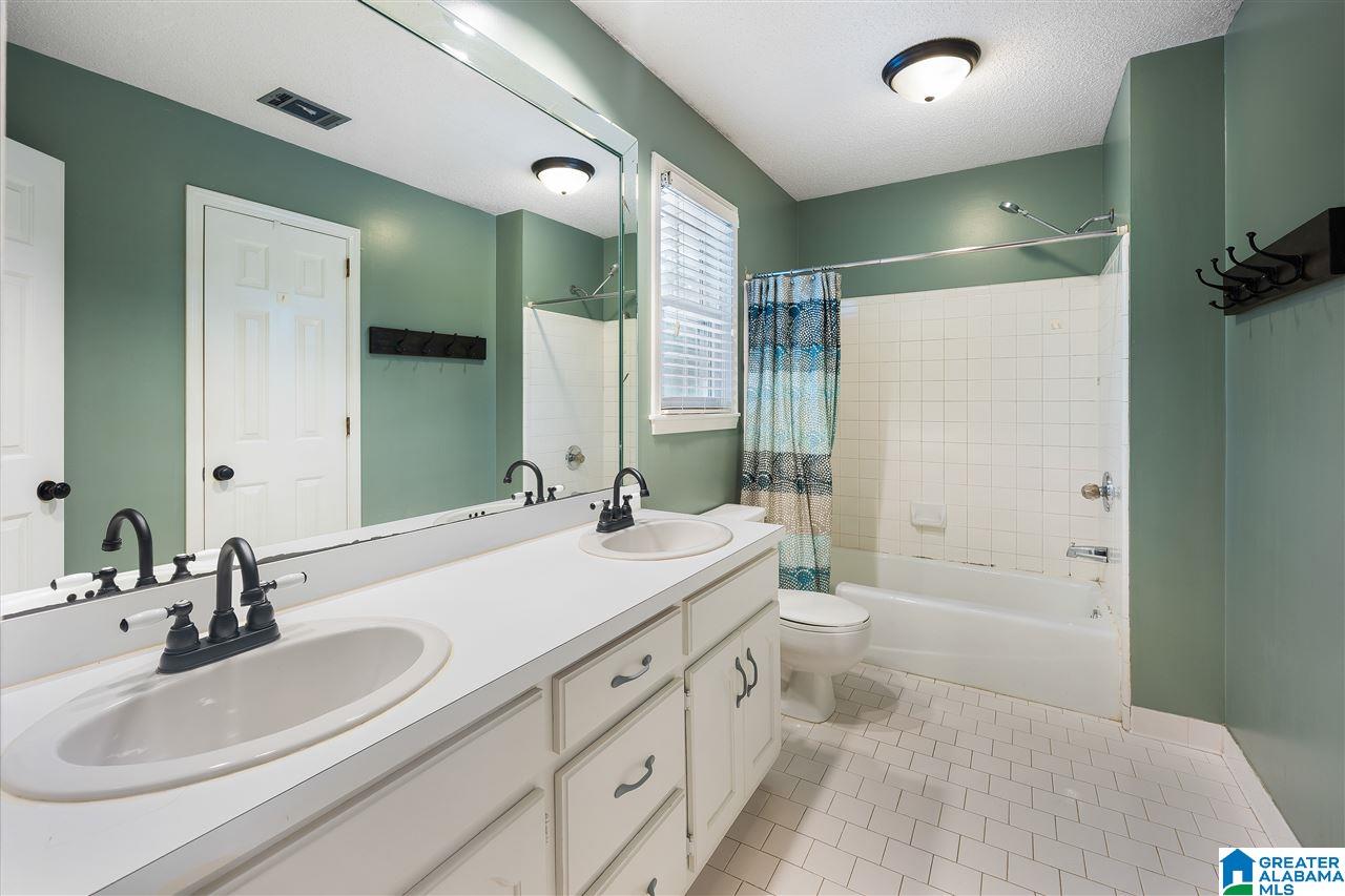 1428 Lake Joyce Road Moody, AL 35004 - Photo 20 of 31