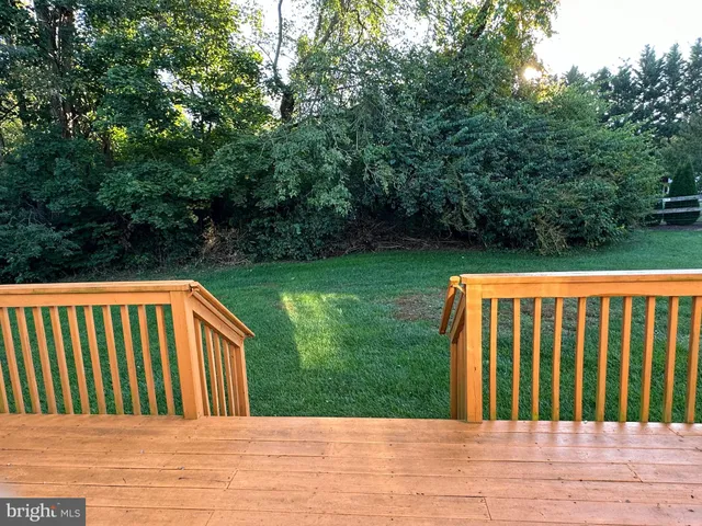 a view of outdoor space