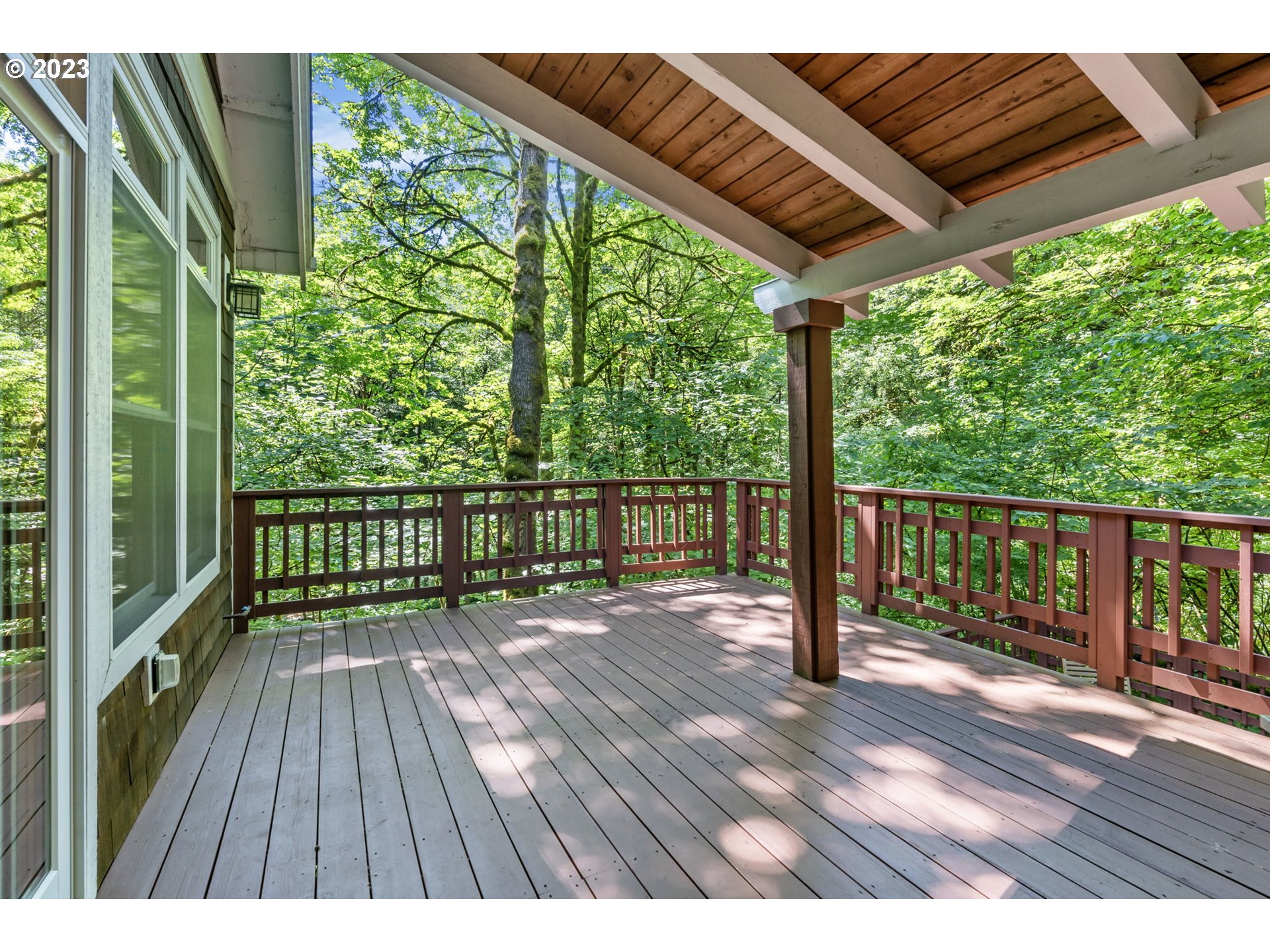 4410 West Burnside Road Portland, OR 97210 - Photo 32 of 42 a view of balcony with wooden floor