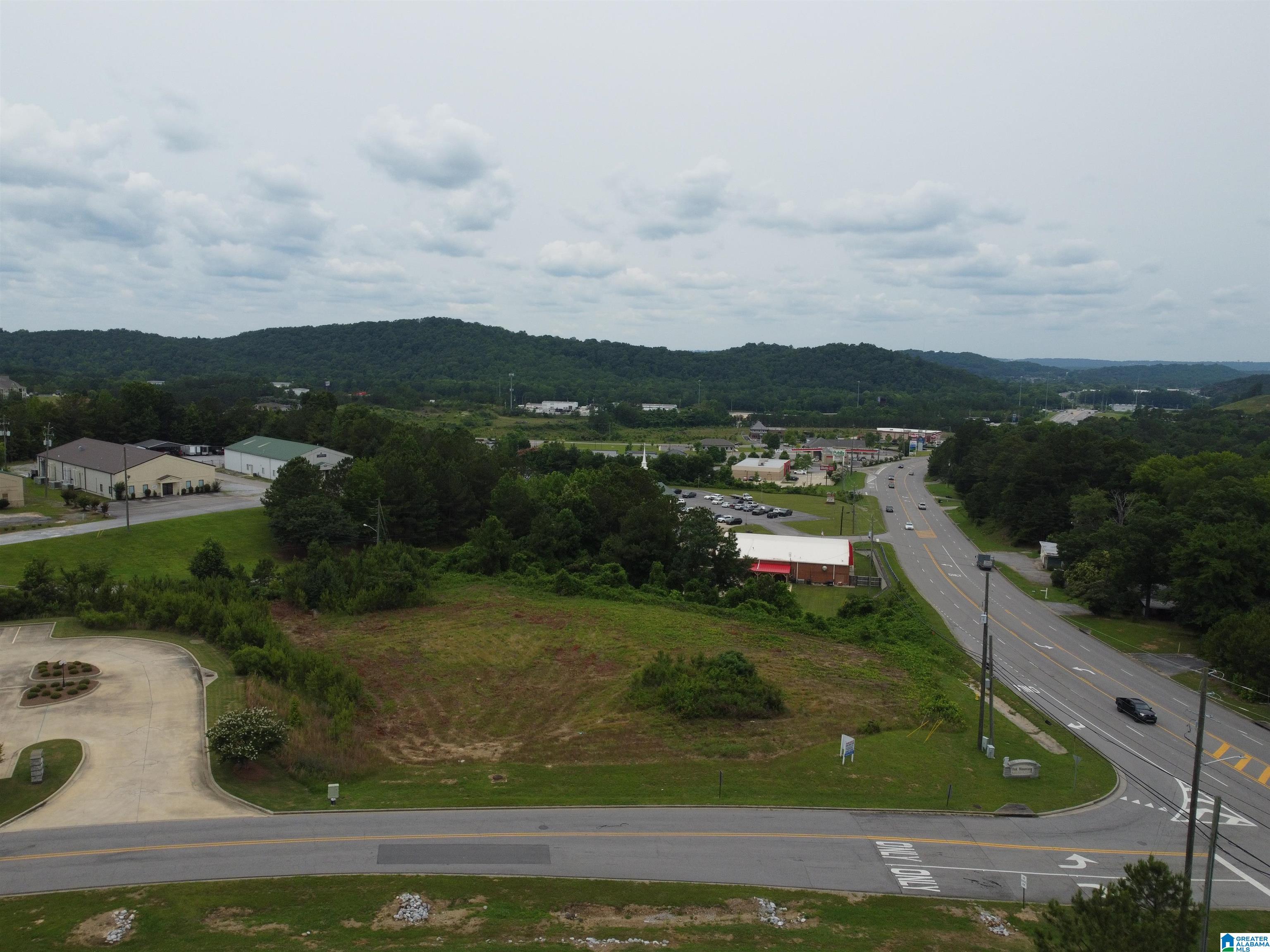 200 Applegate Parkway, Unit 1 Pelham, AL 35124 - Photo 2 of 10