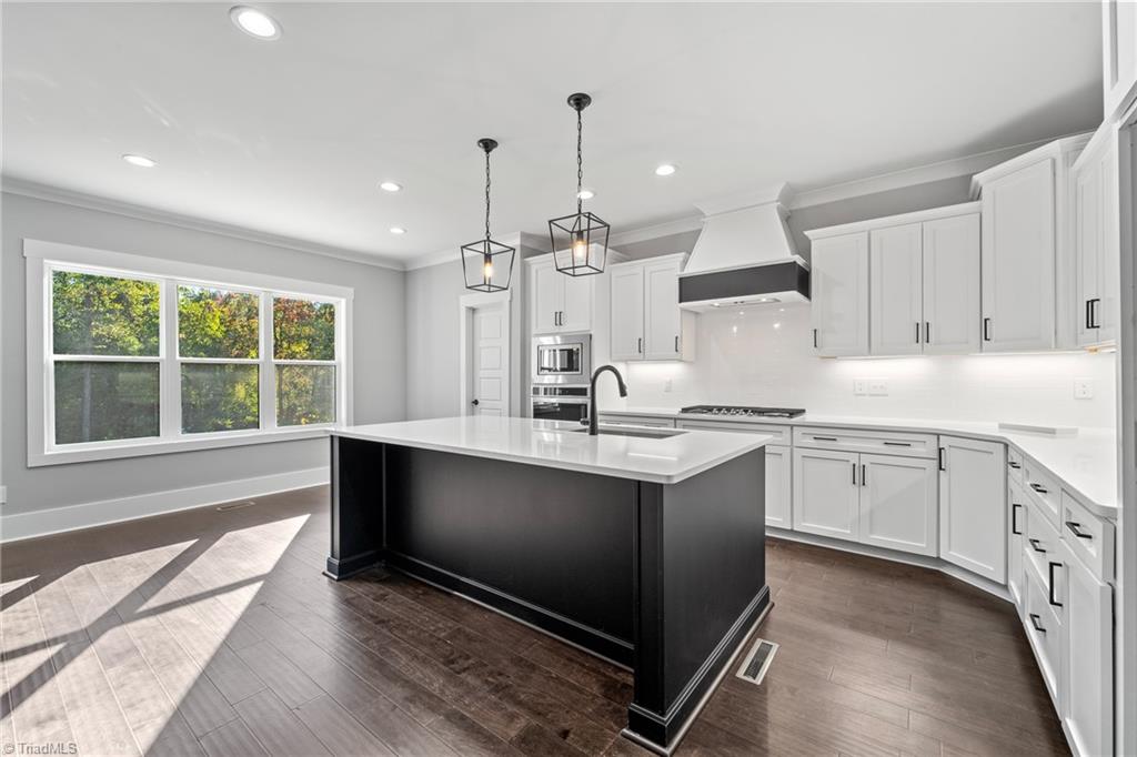 5511 Palermo Trail Oak Ridge, NC 27310 - Photo 14 of 46