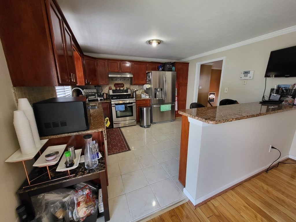 16 Krypto Circle Randolph, MA 02368 - Photo 7 of 23