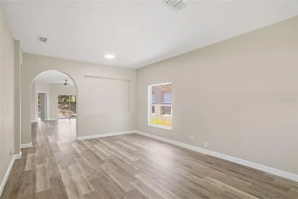 $334,900 | 1212 Longville Circle, Tavares, FL 32778