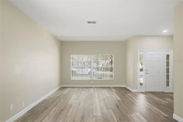 $334,900 | 1212 Longville Circle, Tavares, FL 32778