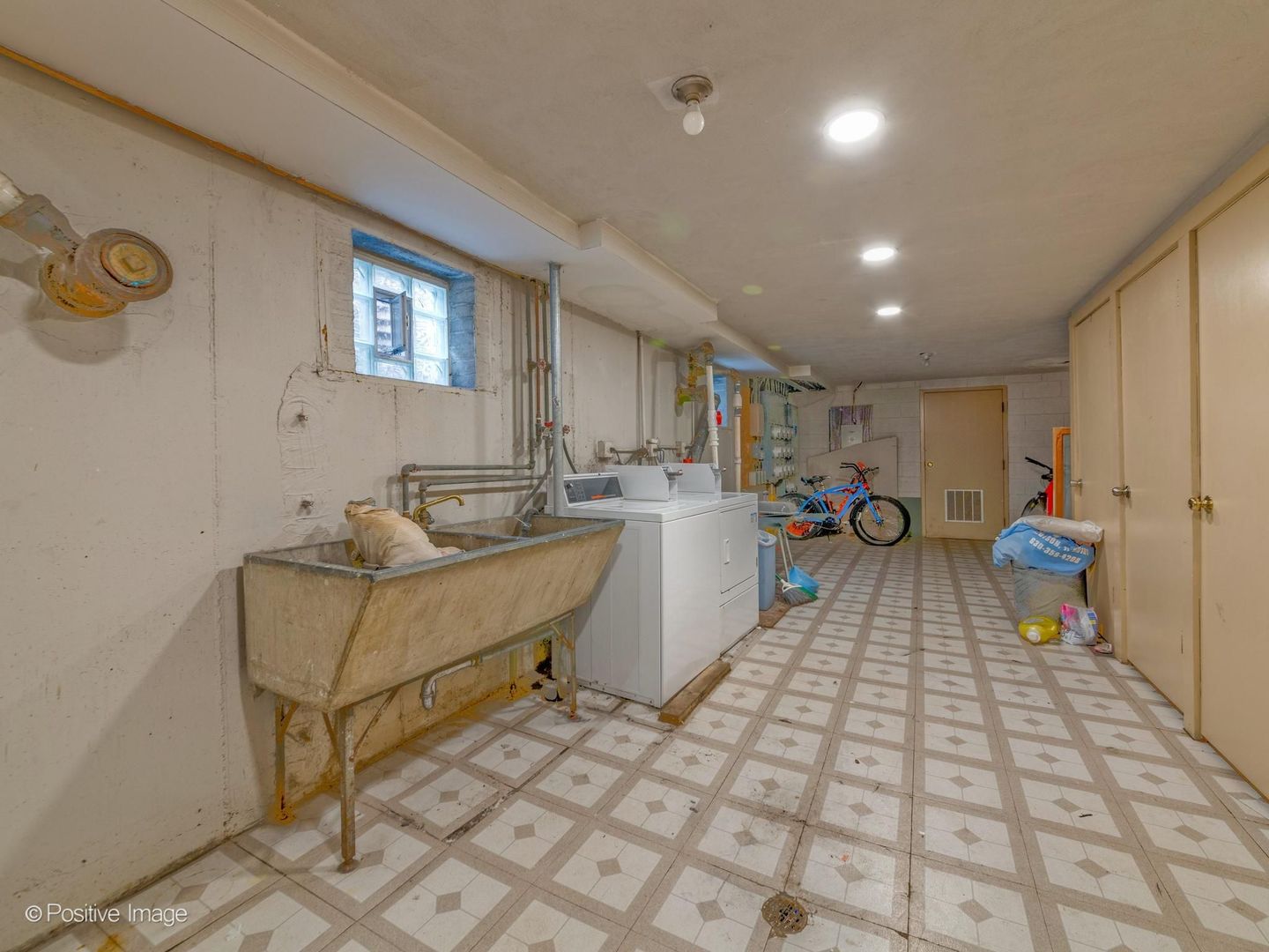8544 West Rascher Avenue, Unit 3W Chicago, IL 60656 - Photo 14 of 15
