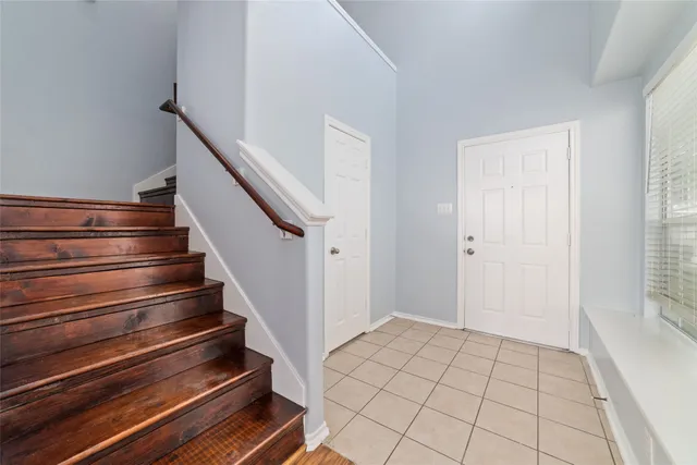 a view of an entryway